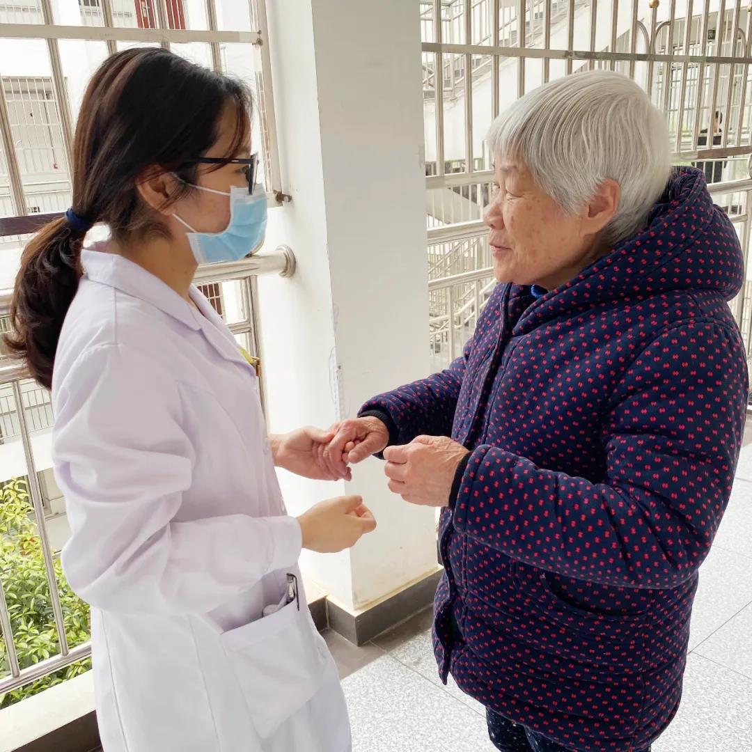 愛，讓他們積極堅守，讓長者們樂享歲月靜好